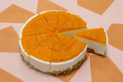 Solera cheesecake Vegan trashure taart gesneden 10 GROTE punten * 2 dagen besteltijd