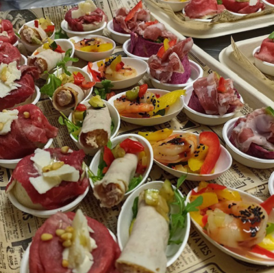 Luxe amuse hapjes op duurzame rietsuiker schalen 75 stuks * (5 werkdagen besteltijd)